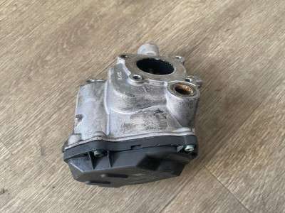 Клапан EGR E-class W212