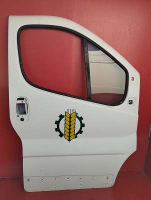 Дверь передняя правая Renault Trafic II, Opel Vivaro II, Nissan Primastar II (2006-2014) рестайл