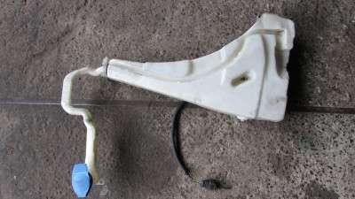 Бачок омивача (омивач скла, фар) Volkswagen Touareg (2003-2006) дорестайл