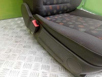 Сидіння одинарне Mercedes-Benz Vito W 639 (2003-2010) дорестайл