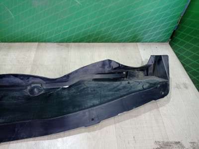 Накладка під лобове скло Ford Explorer (2011-2019)