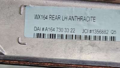 Накладка декоративна (молдинг) задніх лівих дверей Mercedes ML W164 (2005-2011)