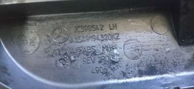 Накладка кріплення сидіння Mercedes ML W164 (2005-2011)