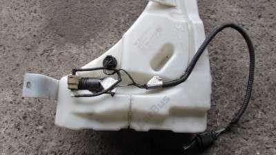 Бачок омивача (омивач скла, фар) Volkswagen Touareg (2003-2006) дорестайл