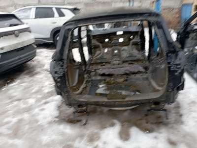 Кузов Четверть Передня Ліва Четверть Передня Права Четверть Задня Ліва Четверть Задня Права Ланжерон Ford Kuga 2 (2012 - 2016)