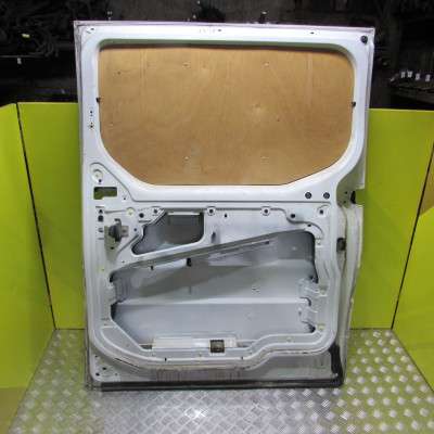 Дверь сдвижная правая Renault Trafic II, Opel Vivaro II, Nissan Primastar II (2006-2014) рестайл