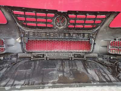 Бампер передній Volkswagen Touareg (2007-2010) рестайл