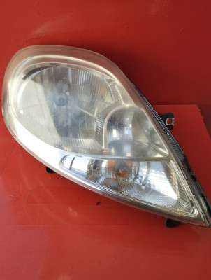 Фара передня права Renault Trafic II, Opel Vivaro II, Nissan Primastar II (2006-2014) рестайл
