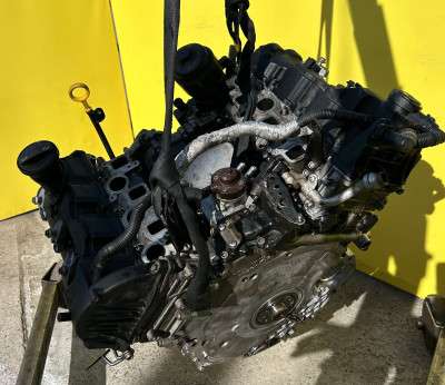 Двигун CRCA 3.0 TDI Volkswagen Touareg NF (2010-2014)