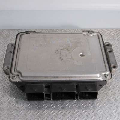 Блок управления двигателем Renault Trafic II, Opel Vivaro II, Nissan Primastar II (2001-2006) дорестайл