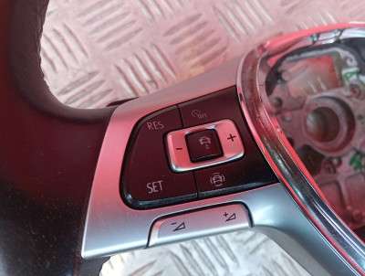 Руль Volkswagen Touareg CR (2018-2024)