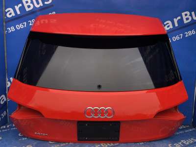 Кришка багажника (двері) Audi E-TRON