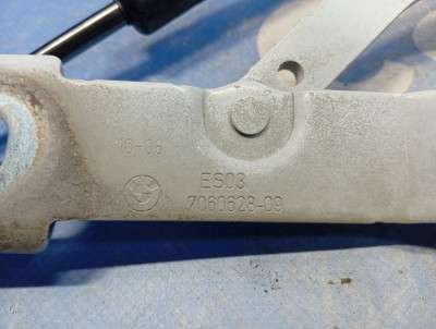 Петля крышки (двери) багажника BMW 3 E92 (2006-2010)