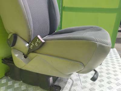 Сидіння одинарне Renault Trafic II, Opel Vivaro II, Nissan Primastar II (2006-2014) рестайл