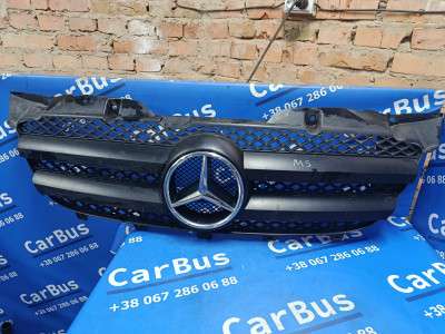 Решетка радиатора Mercedes-Benz Sprinter W 906 (2006-2014) дорестайл