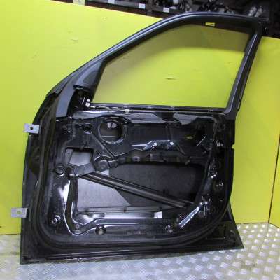Двері передні праві BMW X5 E70 (2007-2010) дорестайл