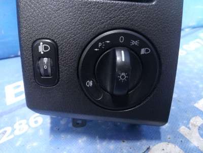 Накладка воздуховода внутренняя левая Mercedes-Benz Sprinter W 906 (2006-2014) дорестайл