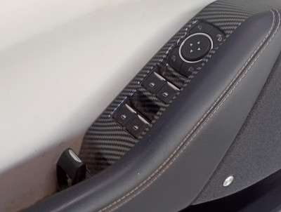 Обшивка (карта) двері передньої лівої Ford Mustang Mach-E  Select Premium  ( 2019 - 2026 )