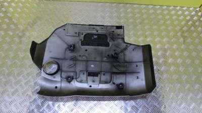 Накладка декоротивна (на ДВС) Audi Q7 (2006-2009)