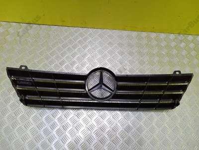 Решетка радиатора Mercedes-Benz Sprinter W 903 (2000-2006)