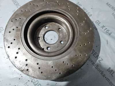 Диск тормозной передний Mercedes ML W166 (з 2011)