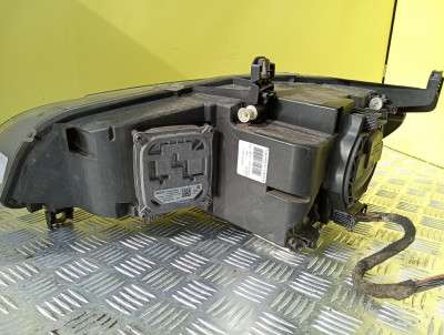 Фара передня права BMW X5 E70 (2010-2013) рестайл