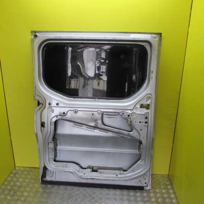 Дверь сдвижная левая Renault Trafic II, Opel Vivaro II, Nissan Primastar II (2006-2014) рестайл