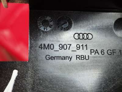 Крепление Audi Q7 4M(2015-2020)