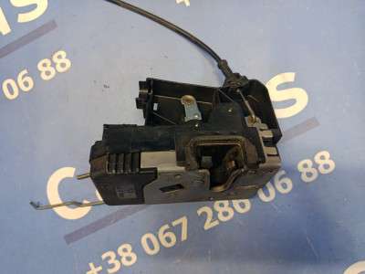 Замок дверей передньої лівої Renault Trafic II, Opel Vivaro II, Nissan Primastar II (2006-2014) рестайл