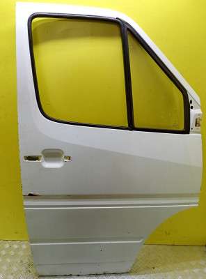 Двері передні праві Mercedes-Benz Sprinter W 903 (2000-2006)