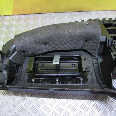 Торпедо (панель передняя) Volkswagen Touareg (2003-2006) дорестайл