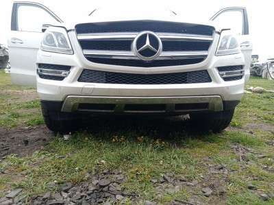 Бампер передний Mercedes GL X166
