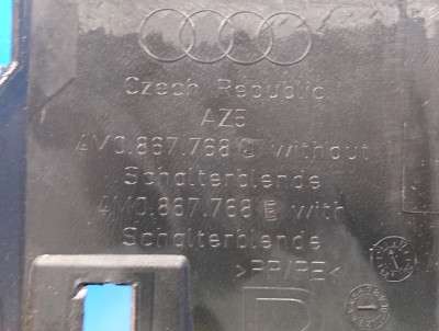 Обшивка стійки салону задня права Audi Q7 4M(2015-2020)