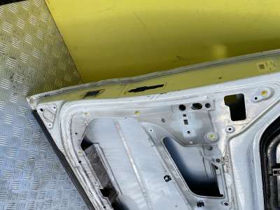 Дверь сдвижная правая Renault Trafic II, Opel Vivaro II, Nissan Primastar II (2006-2014) рестайл