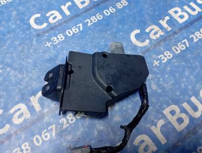 Замок кришки (двері) багажника Ford Kuga 2 (2012 - 2016)