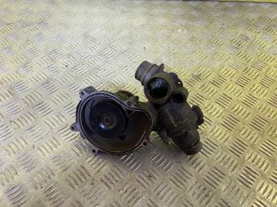 Насос водяний (помпа) BMW X5 E53 (2003-2006) рестайл