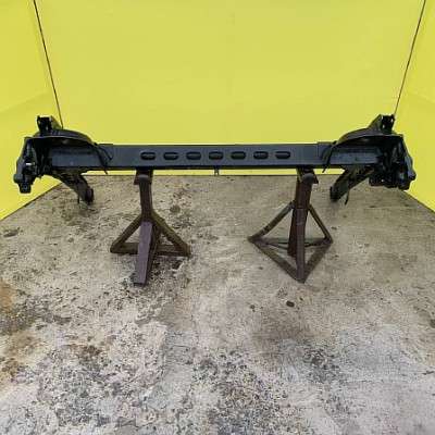 Балка підвіски задня (підрамник) Renault Trafic II, Opel Vivaro II, Nissan Primastar II (2006-2014) рестайл