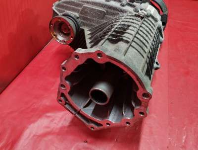 Роздавальна коробка (роздатка) Volkswagen Touareg (2003-2006) дорестайл
