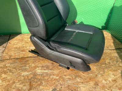 Сиденье переднее правое E-class W212