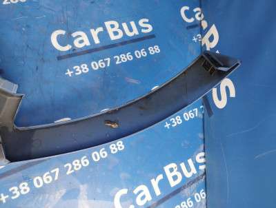 Накладка бампера переднього центральна Renault Trafic II, Opel Vivaro II, Nissan Primastar II (2001-2006) дорестайл