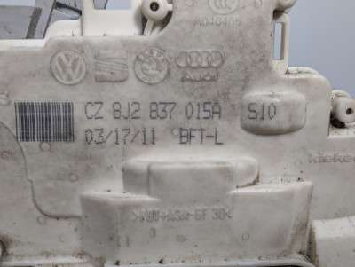 Замок дверей передньої лівої Volkswagen Touareg NF (2010-2014)