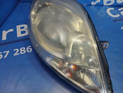 Фара передня права Renault Trafic II, Opel Vivaro II, Nissan Primastar II (2006-2014) рестайл