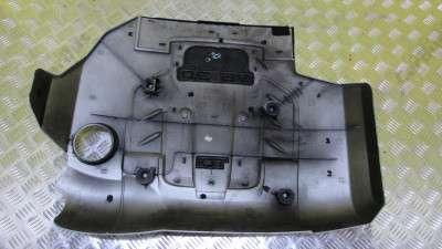 Накладка декоротивна (на ДВС) Audi Q7 (2006-2009)