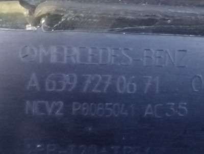 Накладка дверей декоративна (салонна) Mercedes-Benz Vito W 639 (2003-2010) дорестайл