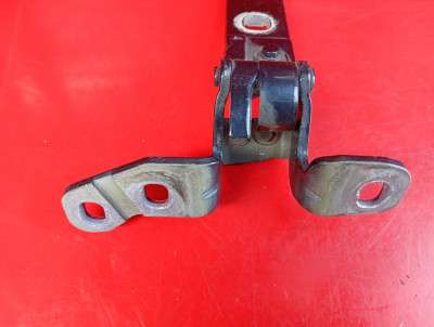 Петля кришки (двері) багажника BMW X5 E70 (2007-2010) дорестайл
