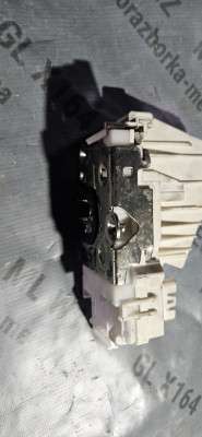 Замок двери передней левой Mercedes ML W164 (2005-2011)