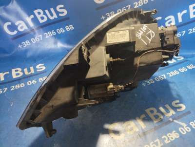 Фара передня права Renault Trafic II, Opel Vivaro II, Nissan Primastar II (2006-2014) рестайл