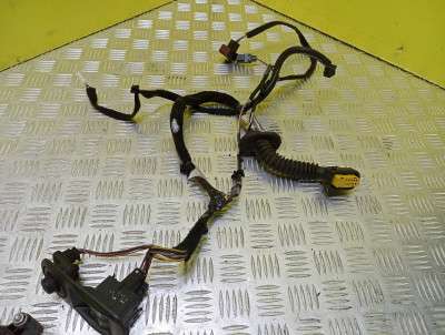 Комплект стеклоподъемников Renault Trafic II, Opel Vivaro II, Nissan Primastar II (2006-2014) рестайл