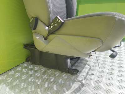 Сидіння одинарне Renault Trafic II, Opel Vivaro II, Nissan Primastar II (2006-2014) рестайл