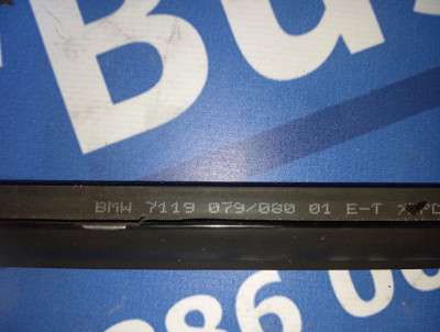Молдинг стекла передней правой двери BMW 3 E92 (2006-2010)